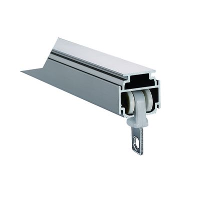 قیمت خوب ریل پرده ای سقفی سوار شده با عملکرد بالا 6 متر ردیف پرده 1.2 میلی متر ضخیم آنلاین